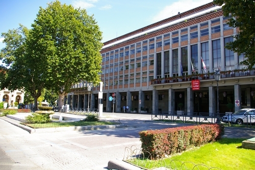 Il Palazzo della Prefettura - Provincia