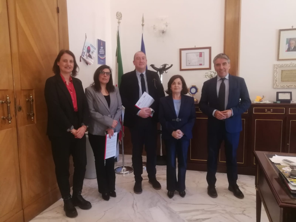 Il Prefetto incontra una delegazione dell'Associazione siciliana della Stampa