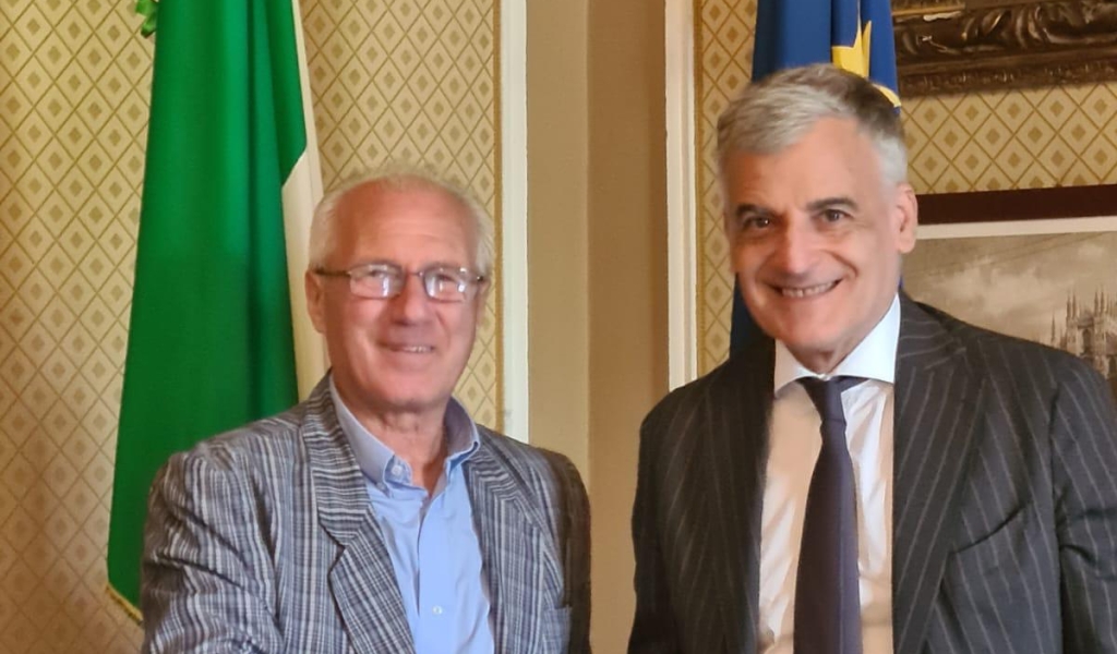 Il Prefetto di Milano Claudio Sgaraglia con il Presidente ASSOTIR Lombardia Pietro Castelli